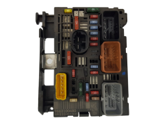 Calculateur Peugeot BSM-R05 9663100480 S10118583 