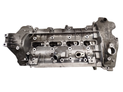 La Culasse Mercedes-Benz R6400162201 A6400160605 2.0 CDI 640940