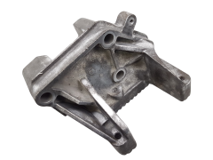 Support Moteur Renault Master 2 Movano 8200454462 2.5 DCI Support Moteur Renault Master 2 Movano 8200454462 2.5 DCI