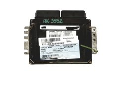 Calculateur S110138000C 8200059086 8200044437 Renault Siemens 22391