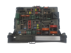 Boîtier Fusibles BMW 9119444-03 18232.000.000A 19130 Boîtier Fusibles BMW 9119444-03 18232.000.000A 19130