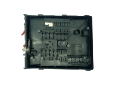 Boîtier Fusibles 1K0937629A 0-1703390-8 VW Audi 32088 Boîtier Fusibles 1K0937629A 0-1703390-8 VW Audi 32088