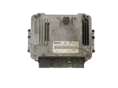 Calculateur 0281011549 8200310863 8200370779 Renault Bosch 39128