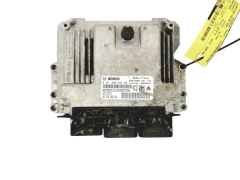 Calculateur 0281030546 9807885980 PSA Bosch 17162