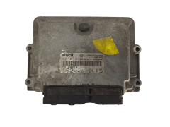 Calculateur 55188214 0281011421 19242ADD Fiat Bosch 2823