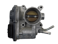 Boitier Papillon D’admission Mitsubishi Colt MN195709 1.3 16V Denso
