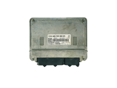 Calculateur 03D906023 5WP40806 04  VW SEAT SKODA Siemens 34035