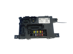 Boîtier Fusibles 13142240 JM 28084930 Opel GM Boîtier Fusibles 13142240 JM 28084930 Opel GM