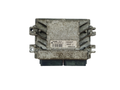 Calculateur Renault S110140201A 8200326395 8200326387 Siemens 39414