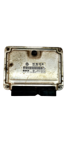 Calculateur 045906019BQ 0281012708 VW Seat Bosch 21961