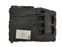 Calculateur UCH X84 N2 8200306434 S118400220C Renault Siemens 1262