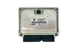 Calculateur 06A906032LC 0261207819 VW Bosch