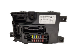 Boîtier Fusibles Fiat 00517954300 28070023 Delphi