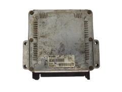 Calculateur 0281010249 9636256980 28FM0000 PSA Bosch 3027