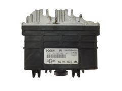 Calculateur 0261203647/648 032906026G 26SA0000 VW Bosch