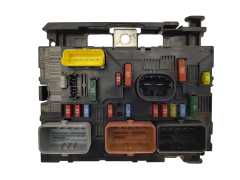 Calculateur BSM-L11-00 9661087080 PSA Delphi 1388