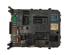 Calculateur BSI 04EV K04-00 9664059080 PSA Johnson Controls 1260