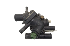 Boitier Thermostat D'eau moteur 7701474249 8200065392 Renault 1.9D