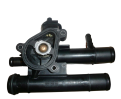 Boitier Thermostat D'eau moteur Master Trafic II Vivaro 2.5 dCI 8200709149 Boitier Thermostat D'eau moteur Master Trafic II Vivaro 2.5 dCI 8200709149