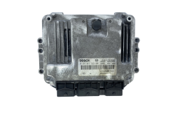 Calculateur 0281011529 8200051608 8200389519 Renault Bosch 48731