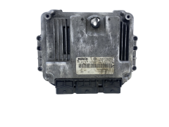 Calculateur 0281011549 8200391966 8200370779 Renault Bosch 49112