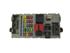 Boîtier Fusibles Fiat 51744898 NPL 46520600 CPL Delphi 20398