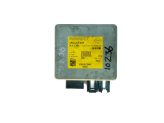 Calculateur 8201050678 6700002024 Renault 