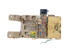 Boîtier Fusibles Toyota 82641-13040 232300-0231 Denso 38717 Boîtier Fusibles Toyota 82641-13040 232300-0231 Denso 38717
