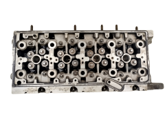 La Culasse VWAG 04L103373E 04L103064 1.6 TDI CLH