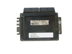 Calculateur S110138000C 8200059086 8200044437 Renault Siemens 37560