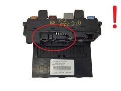 Calculateur 2039060005 5DK008485-57 Mercedes-Benz Hella