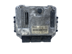 Calculateur 0281011549 8200310863 8200370779 Renault Bosch 48978