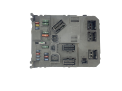 Calculateur BSI E02-00 S118085210D 9645747480 PSA Siemens 40444