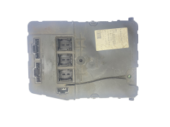 Calculateur UCH N3 8200606830 S118400260F Renault Siemens 58986 Calculateur UCH N3 8200606830 S118400260F Renault Siemens 58986