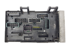 Boîtier Fusibles Chrysler 04869000AJ 04869200AM