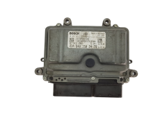 Calculateur A6401502479 0281012255 Mercedes Bosch 18717