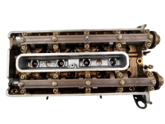 La Culasse BMW 7 1729314 4.0 V8 408S1