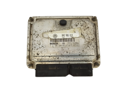Calculateur 045906019 0281001940 VW Bosch 1040