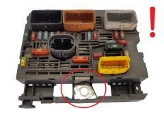 Calculateur BSM-R05-00 9663100480 PSA Delphi Calculateur BSM-R05-00 9663100480 PSA Delphi