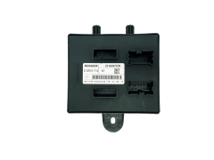 Calculateur EMM-T4 L1 231A04735R 506111F00 Renault 31241