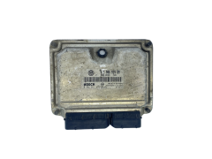 Calculateur 045906019BM 0281011412 VW Bosch 61812