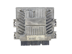Calculateur S122326114A 8200843713 8200807626 Renault Siemens 63345