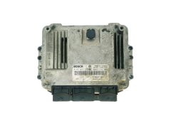 Calculateur Renault 0281013366 8200601334 8200631560 Bosch 33062