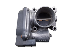 Boitier Papillon D’admission 03D133062E A2C53060088 VW Seat Skoda 2452