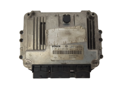 Calculateur 0281013366 8200601334 8200631560 Renault Bosch 3207