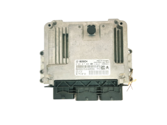 Calculateur 0281017863 9677006780 9666729580 PSA Bosch 32388