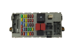 Boîtier Fusibles Alfa Romeo 50513350 CPL Delphi 19609 Boîtier Fusibles Alfa Romeo 50513350 CPL Delphi 19609