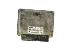 Calculateur Opel 24417169 0281010268 Bosch GM 26191