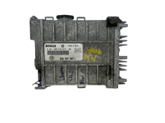 Calculateur 8A0907404L 0261200876/877 VW Bosch