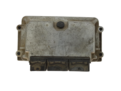 Calculateur 0281001839 9630059880 28FM0279 PSA Bosch 14061